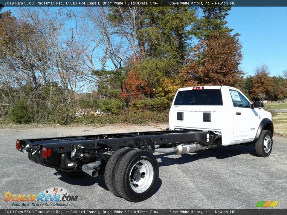 2019 Ram 5500 Tradesman Regular Cab 4x4 Chassis Bright White / Black/Diesel Gray Photo #6