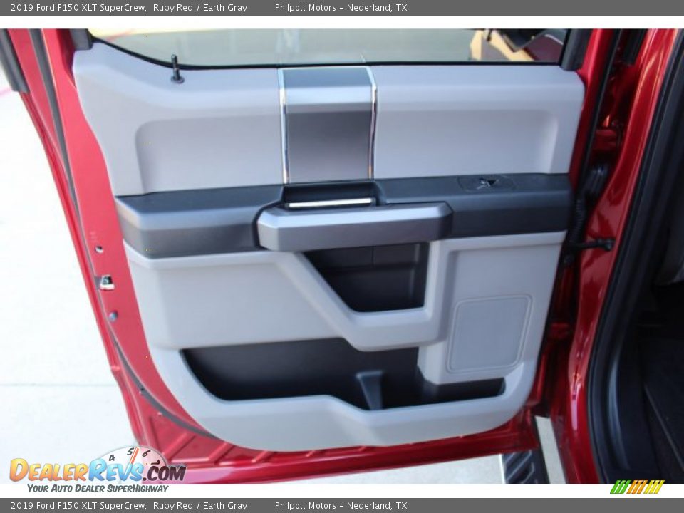2019 Ford F150 XLT SuperCrew Ruby Red / Earth Gray Photo #22