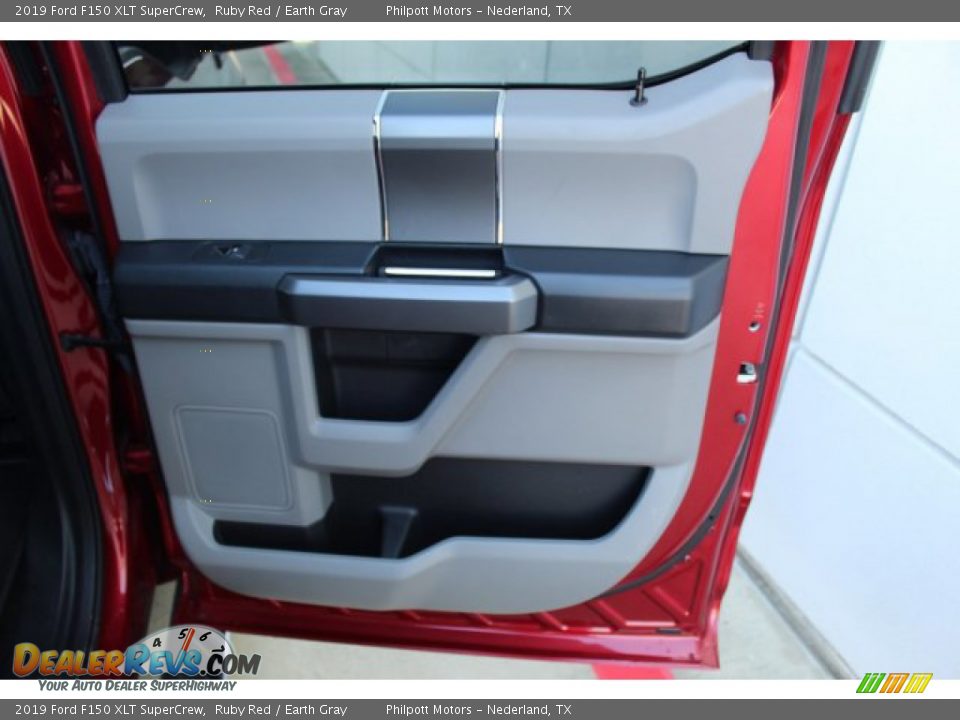 2019 Ford F150 XLT SuperCrew Ruby Red / Earth Gray Photo #27