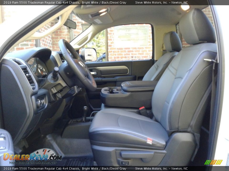 2019 Ram 5500 Tradesman Regular Cab 4x4 Chassis Bright White / Black/Diesel Gray Photo #10