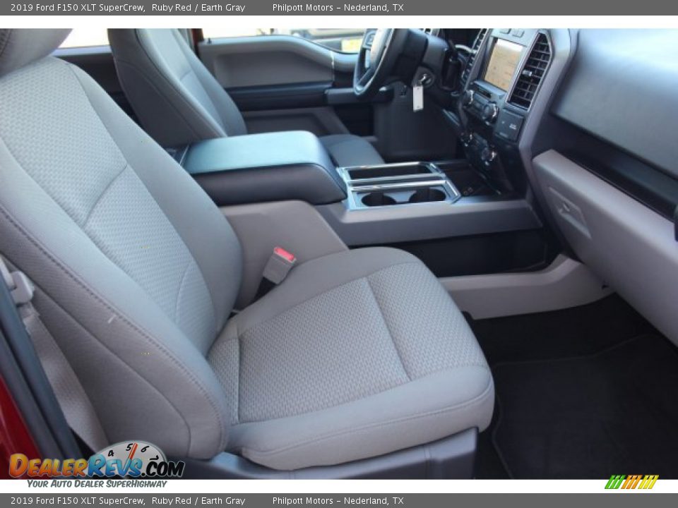 2019 Ford F150 XLT SuperCrew Ruby Red / Earth Gray Photo #30