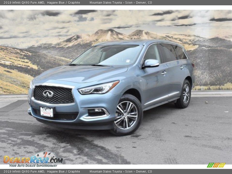 Front 3/4 View of 2019 Infiniti QX60 Pure AWD Photo #5
