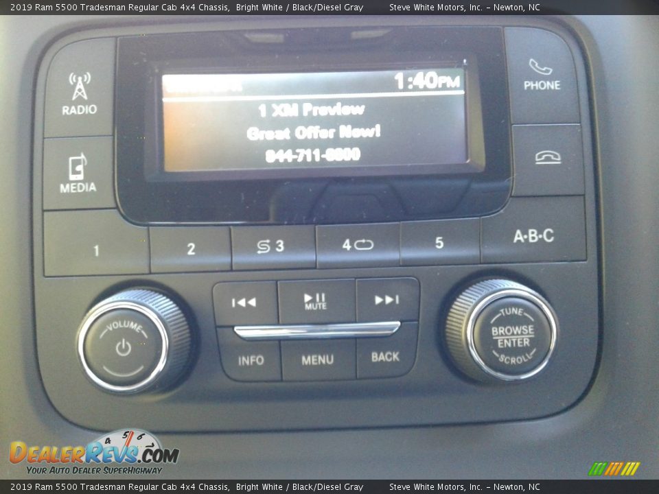 2019 Ram 5500 Tradesman Regular Cab 4x4 Chassis Bright White / Black/Diesel Gray Photo #19