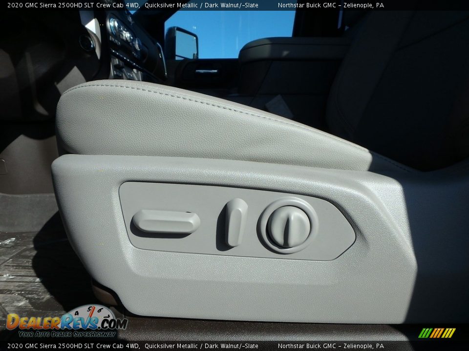 2020 GMC Sierra 2500HD SLT Crew Cab 4WD Quicksilver Metallic / Dark Walnut/­Slate Photo #12