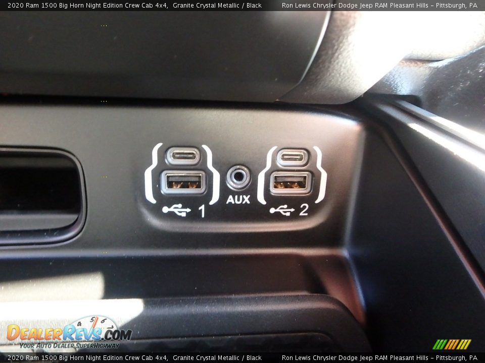 2020 Ram 1500 Big Horn Night Edition Crew Cab 4x4 Granite Crystal Metallic / Black Photo #20
