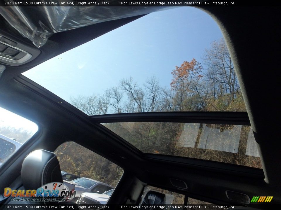2020 Ram 1500 Laramie Crew Cab 4x4 Bright White / Black Photo #20