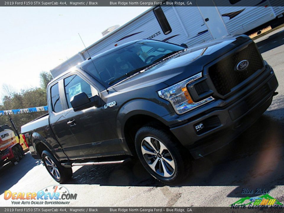 2019 Ford F150 STX SuperCab 4x4 Magnetic / Black Photo #30