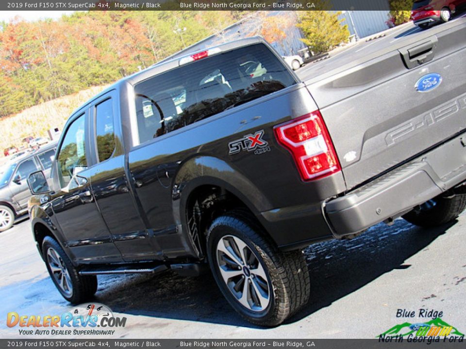 2019 Ford F150 STX SuperCab 4x4 Magnetic / Black Photo #32