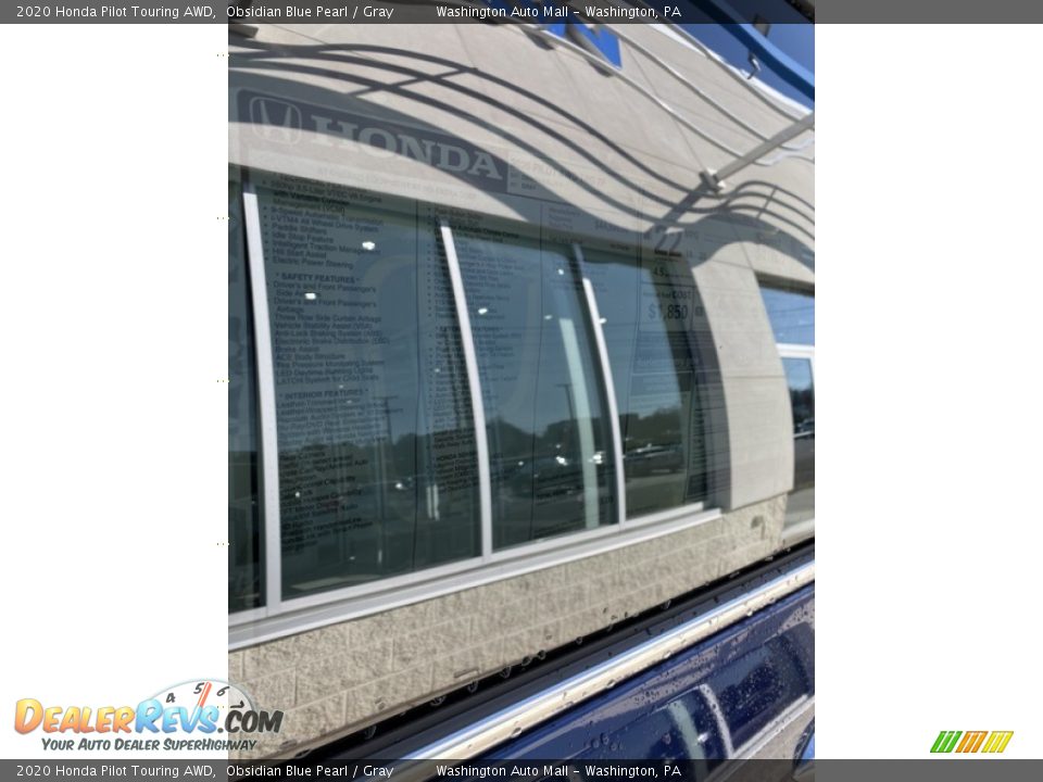 2020 Honda Pilot Touring AWD Obsidian Blue Pearl / Gray Photo #15