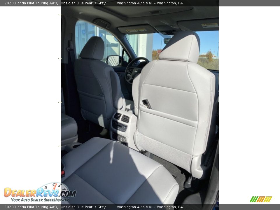 2020 Honda Pilot Touring AWD Obsidian Blue Pearl / Gray Photo #31