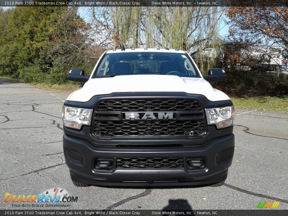 2019 Ram 3500 Tradesman Crew Cab 4x4 Bright White / Black/Diesel Gray Photo #3