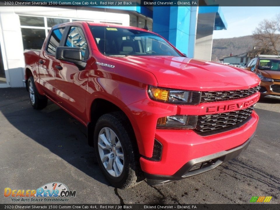 2020 Chevrolet Silverado 1500 Custom Crew Cab 4x4 Red Hot / Jet Black Photo #1