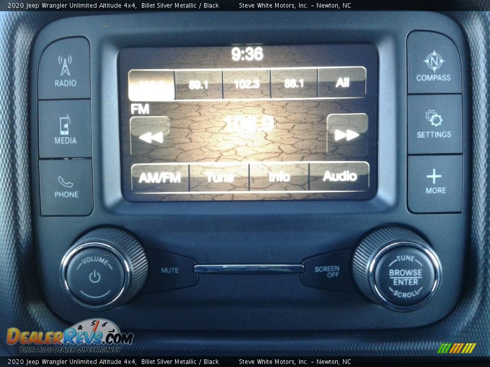 2020 Jeep Wrangler Unlimited Altitude 4x4 Billet Silver Metallic / Black Photo #20
