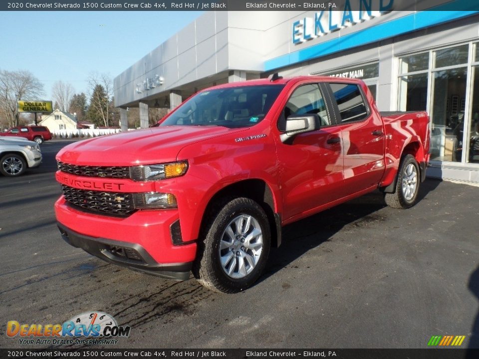 2020 Chevrolet Silverado 1500 Custom Crew Cab 4x4 Red Hot / Jet Black Photo #4