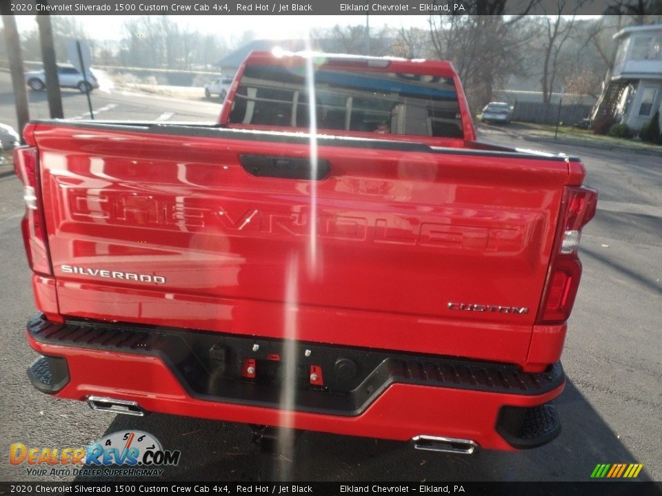 2020 Chevrolet Silverado 1500 Custom Crew Cab 4x4 Red Hot / Jet Black Photo #8