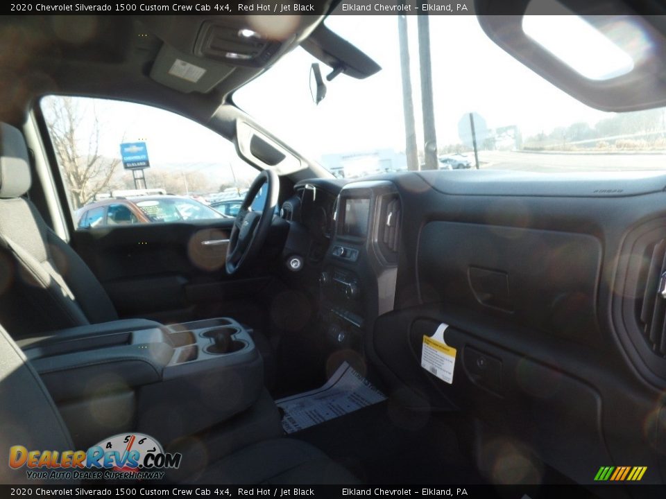 2020 Chevrolet Silverado 1500 Custom Crew Cab 4x4 Red Hot / Jet Black Photo #14