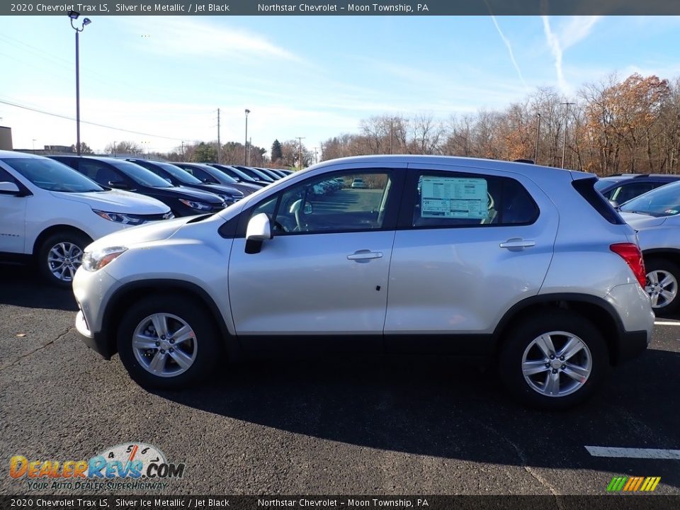 2020 Chevrolet Trax LS Silver Ice Metallic / Jet Black Photo #2