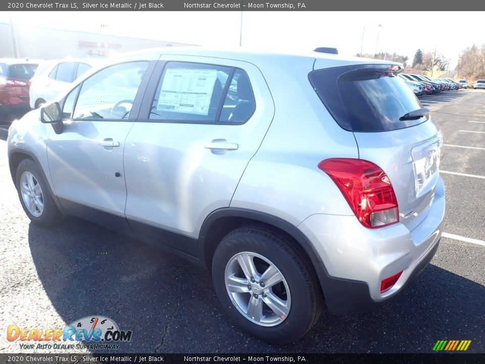 2020 Chevrolet Trax LS Silver Ice Metallic / Jet Black Photo #3