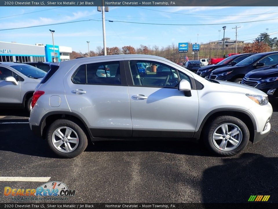 2020 Chevrolet Trax LS Silver Ice Metallic / Jet Black Photo #6