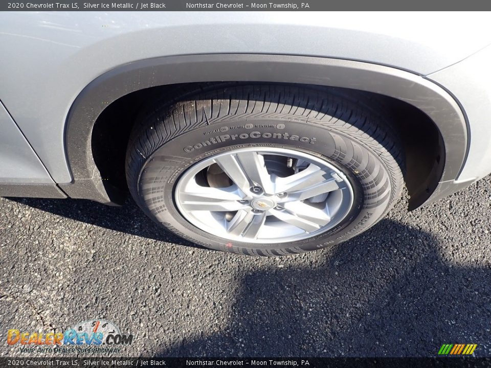 2020 Chevrolet Trax LS Silver Ice Metallic / Jet Black Photo #9
