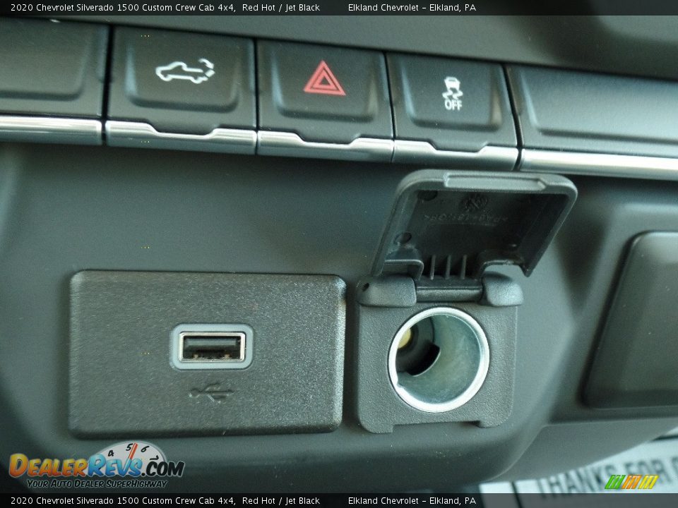 2020 Chevrolet Silverado 1500 Custom Crew Cab 4x4 Red Hot / Jet Black Photo #34