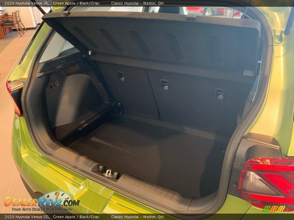 2020 Hyundai Venue SEL Green Apple / Black/Gray Photo #5