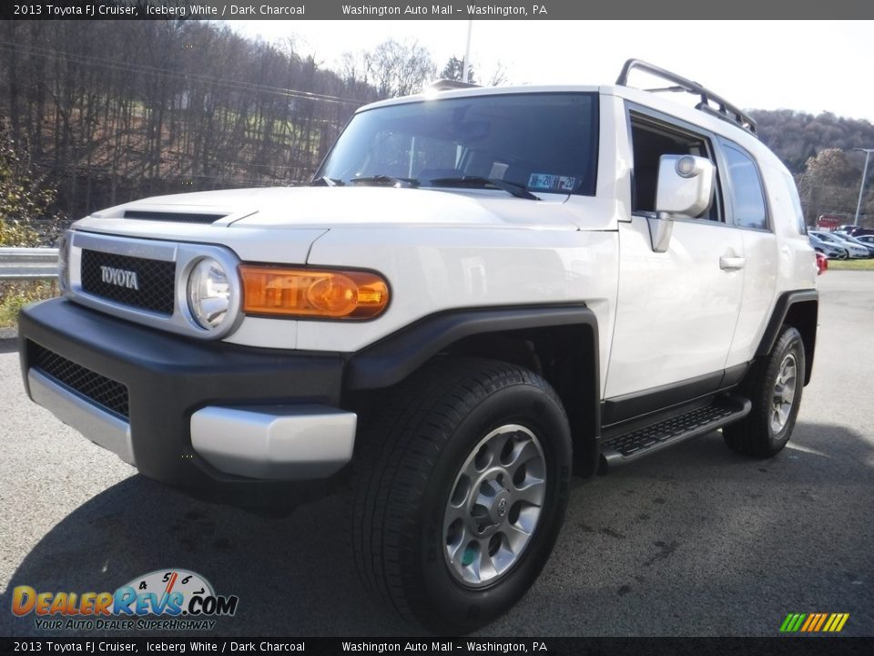 2013 Toyota FJ Cruiser Iceberg White / Dark Charcoal Photo #7