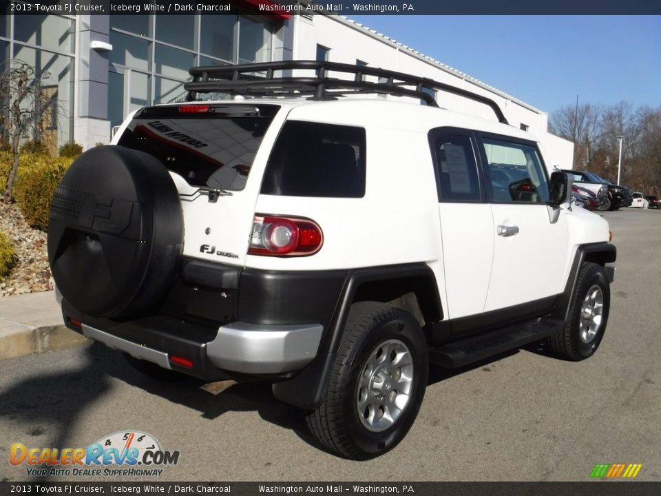 2013 Toyota FJ Cruiser Iceberg White / Dark Charcoal Photo #11