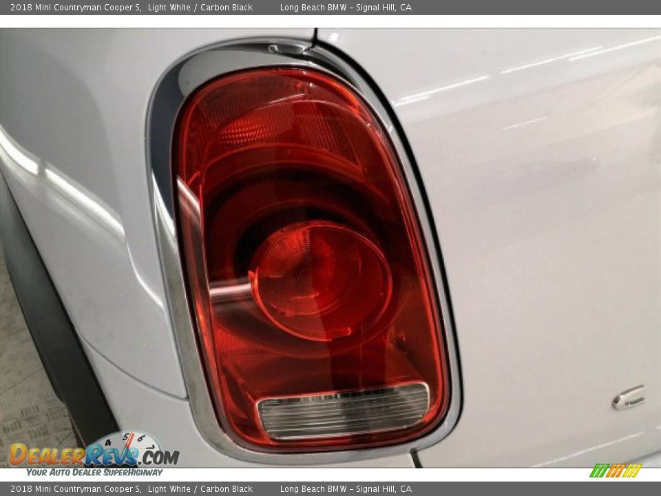 2018 Mini Countryman Cooper S Light White / Carbon Black Photo #22