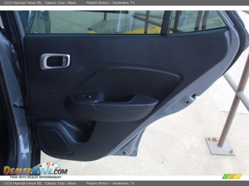 2020 Hyundai Venue SEL Galactic Gray / Black Photo #17