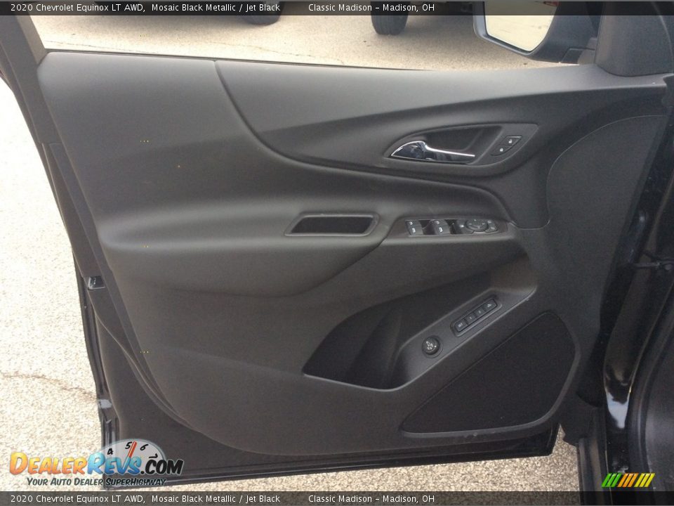 2020 Chevrolet Equinox LT AWD Mosaic Black Metallic / Jet Black Photo #10