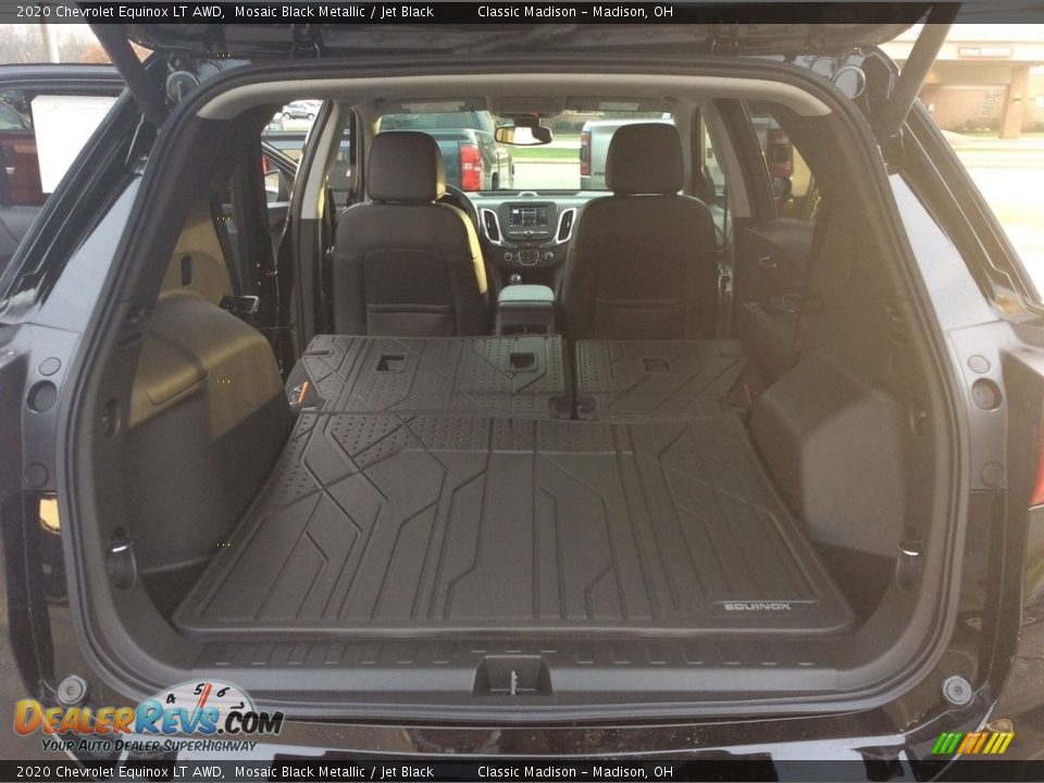 2020 Chevrolet Equinox LT AWD Mosaic Black Metallic / Jet Black Photo #23