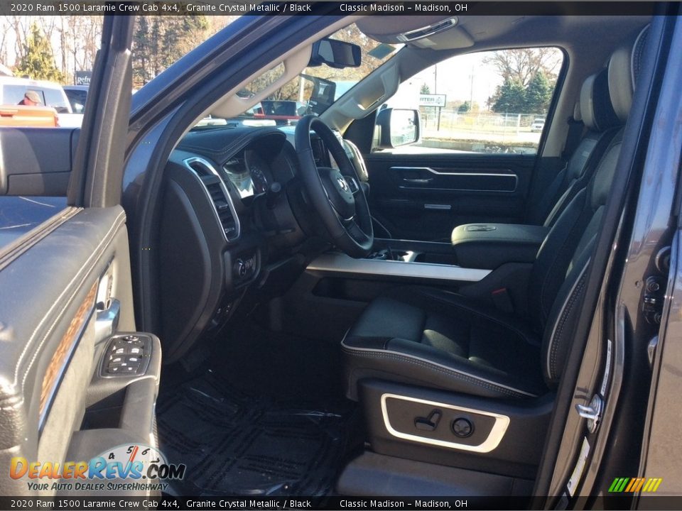 2020 Ram 1500 Laramie Crew Cab 4x4 Granite Crystal Metallic / Black Photo #12