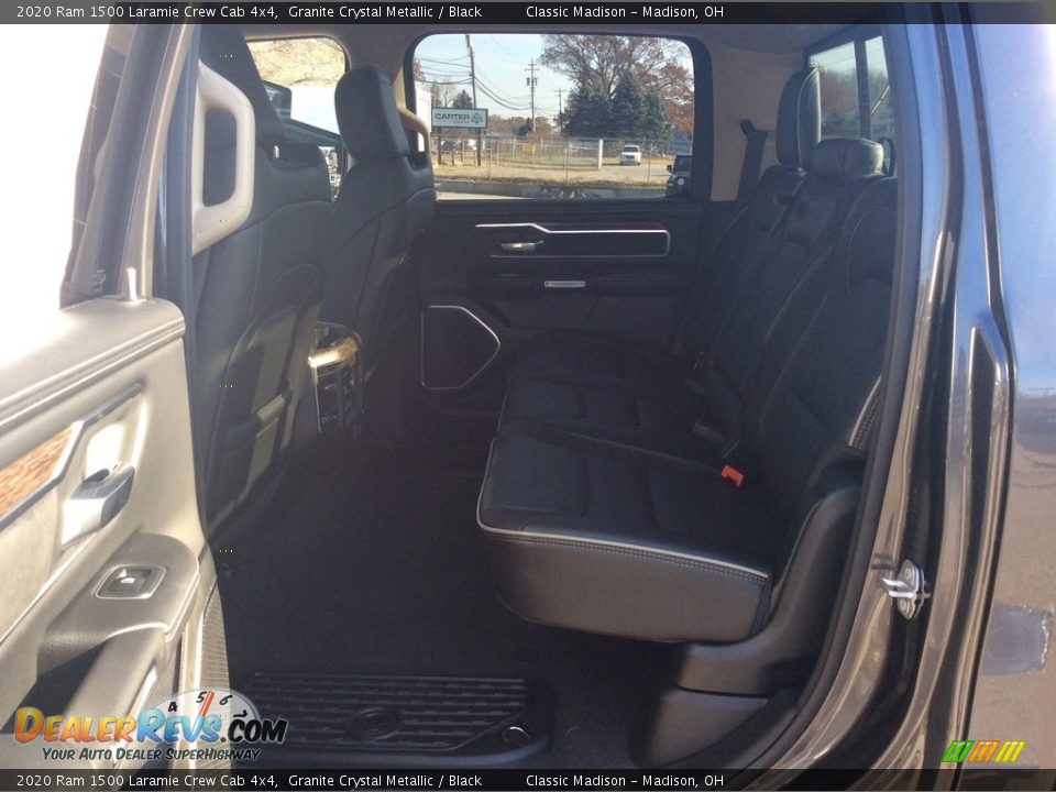 2020 Ram 1500 Laramie Crew Cab 4x4 Granite Crystal Metallic / Black Photo #17