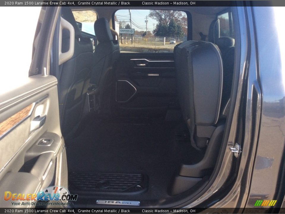 2020 Ram 1500 Laramie Crew Cab 4x4 Granite Crystal Metallic / Black Photo #18