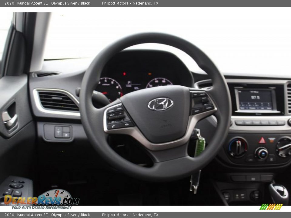 2020 Hyundai Accent SE Olympus Silver / Black Photo #22