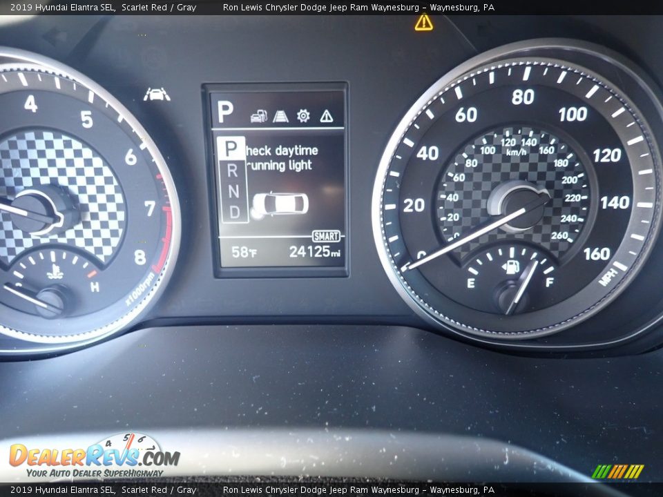 2019 Hyundai Elantra SEL Scarlet Red / Gray Photo #15