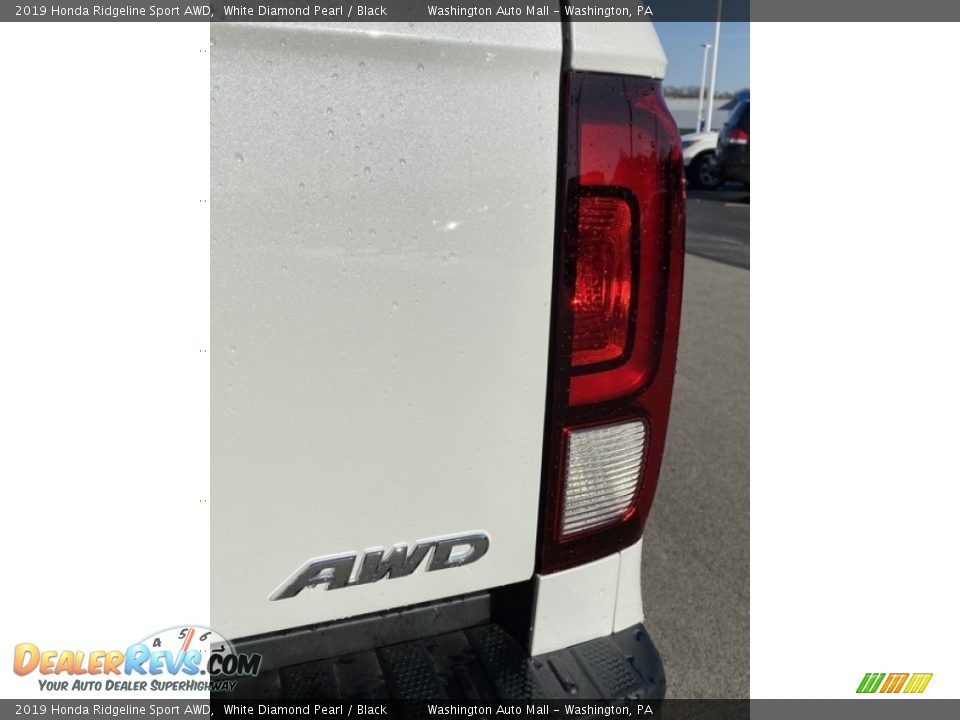 2019 Honda Ridgeline Sport AWD White Diamond Pearl / Black Photo #23