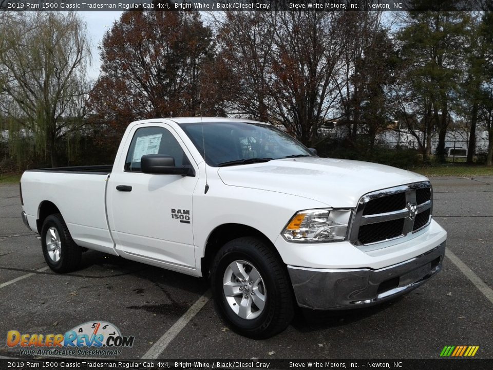 2019 Ram 1500 Classic Tradesman Regular Cab 4x4 Bright White / Black/Diesel Gray Photo #4