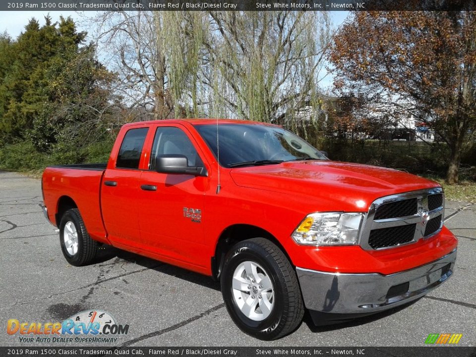 2019 Ram 1500 Classic Tradesman Quad Cab Flame Red / Black/Diesel Gray Photo #4