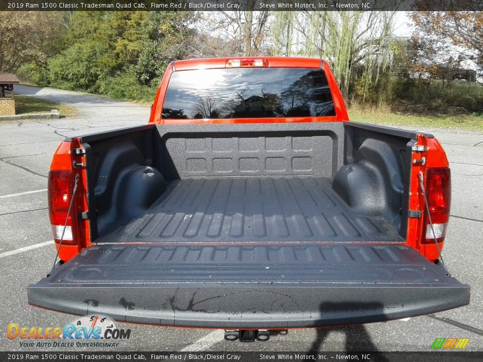 2019 Ram 1500 Classic Tradesman Quad Cab Flame Red / Black/Diesel Gray Photo #12