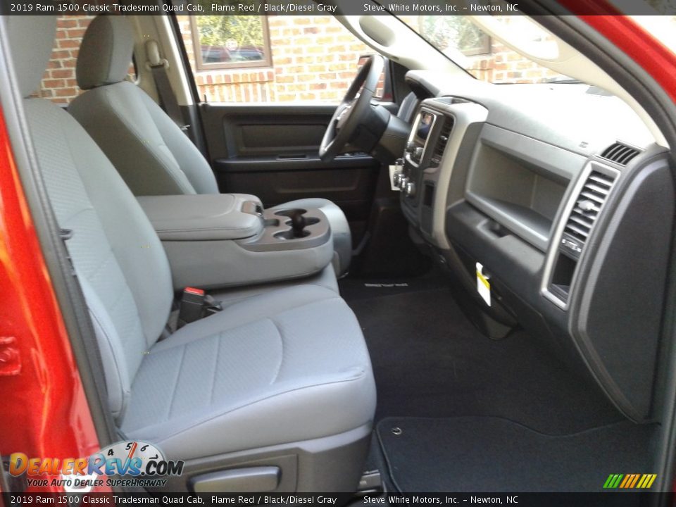 2019 Ram 1500 Classic Tradesman Quad Cab Flame Red / Black/Diesel Gray Photo #14