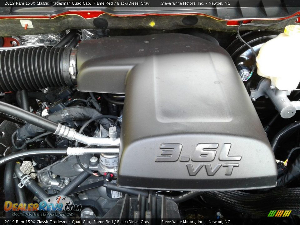 2019 Ram 1500 Classic Tradesman Quad Cab Flame Red / Black/Diesel Gray Photo #25