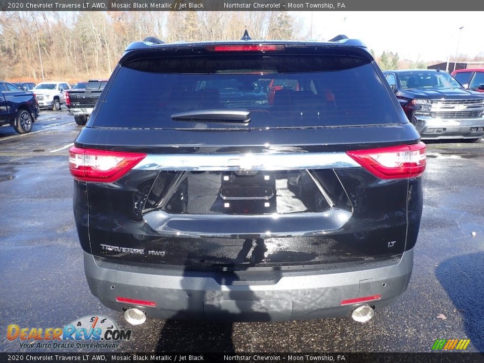 2020 Chevrolet Traverse LT AWD Mosaic Black Metallic / Jet Black Photo #4