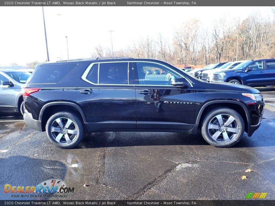 2020 Chevrolet Traverse LT AWD Mosaic Black Metallic / Jet Black Photo #6
