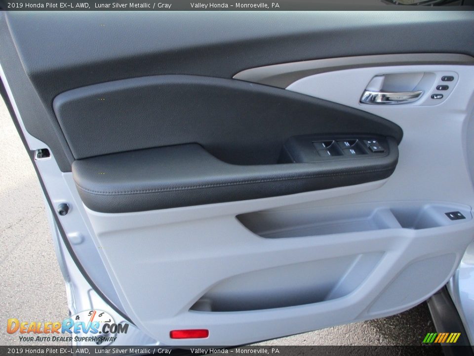 2019 Honda Pilot EX-L AWD Lunar Silver Metallic / Gray Photo #10