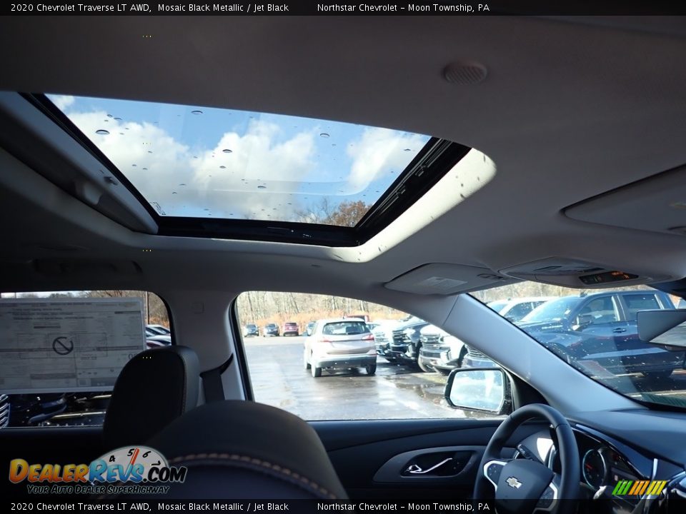 2020 Chevrolet Traverse LT AWD Mosaic Black Metallic / Jet Black Photo #12