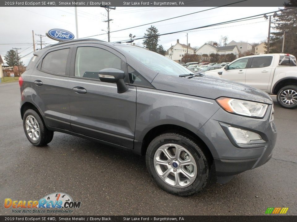 Front 3/4 View of 2019 Ford EcoSport SE 4WD Photo #3