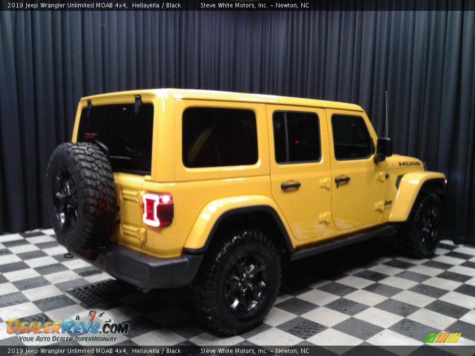 2019 Jeep Wrangler Unlimited MOAB 4x4 Hellayella / Black Photo #6