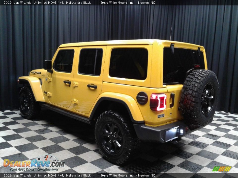 2019 Jeep Wrangler Unlimited MOAB 4x4 Hellayella / Black Photo #8